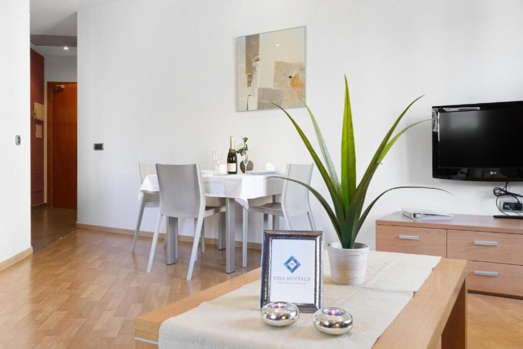 Fisa Rentals Ramblas Apartments Barcelona Zewnętrze zdjęcie