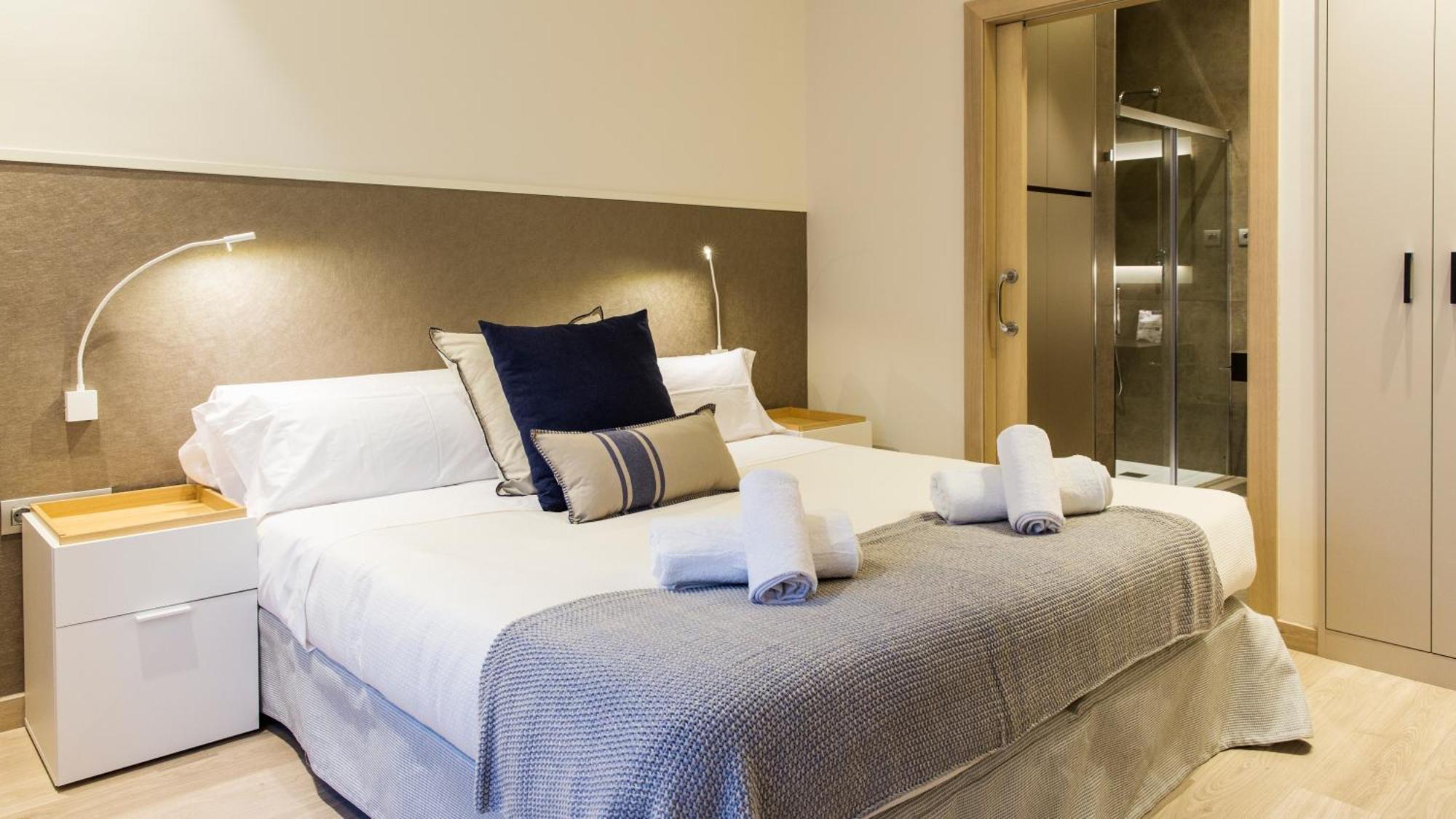 Fisa Rentals Ramblas Apartments Barcelona Zewnętrze zdjęcie