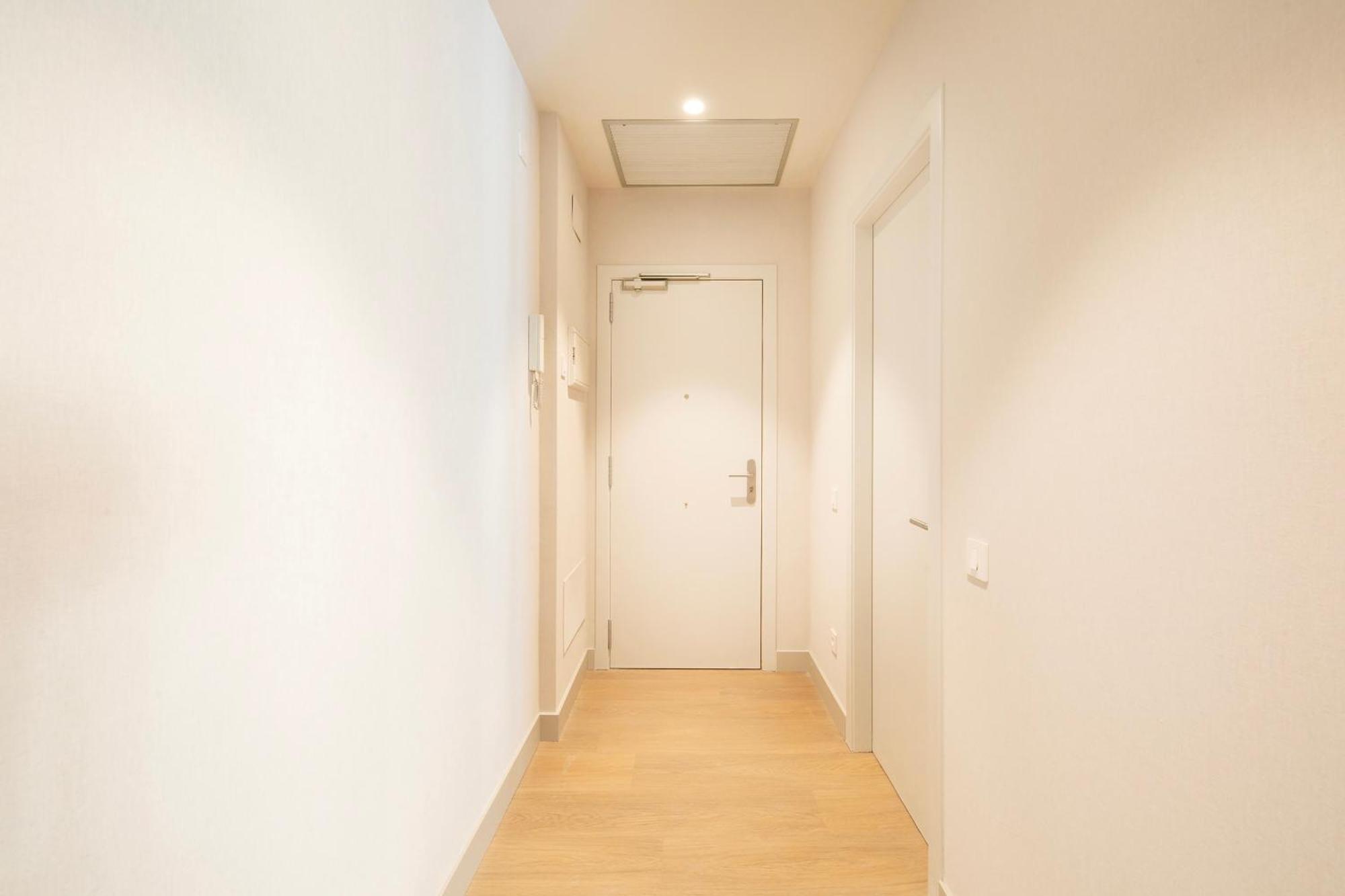 Fisa Rentals Ramblas Apartments Barcelona Zewnętrze zdjęcie